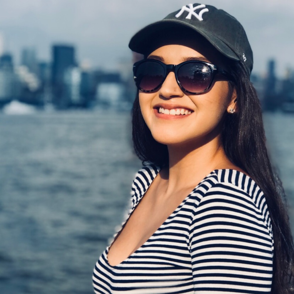 Meet your Posher, Nicolle